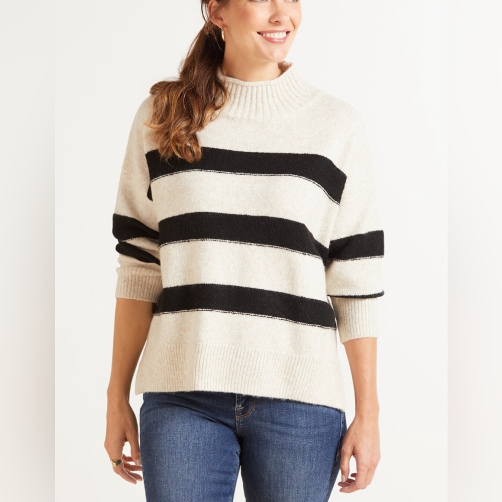 Line & Dot striped sweater